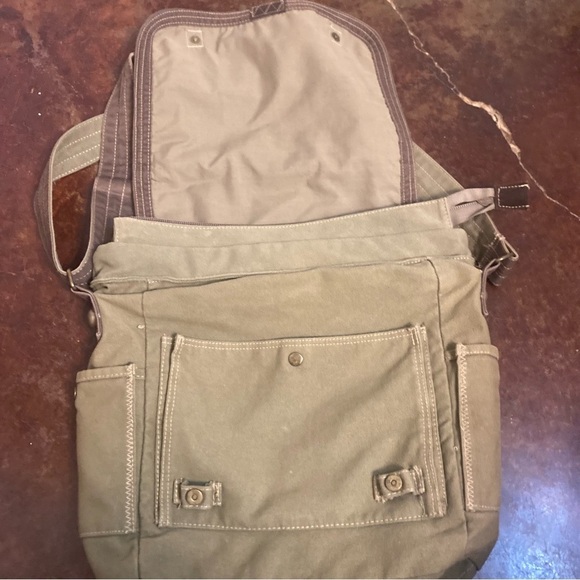 Life Is Good Army Green Messenger Bag - Picture 3 of 8